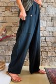 Suri Cushion Cotton Button Pocket Barrel Pant Black